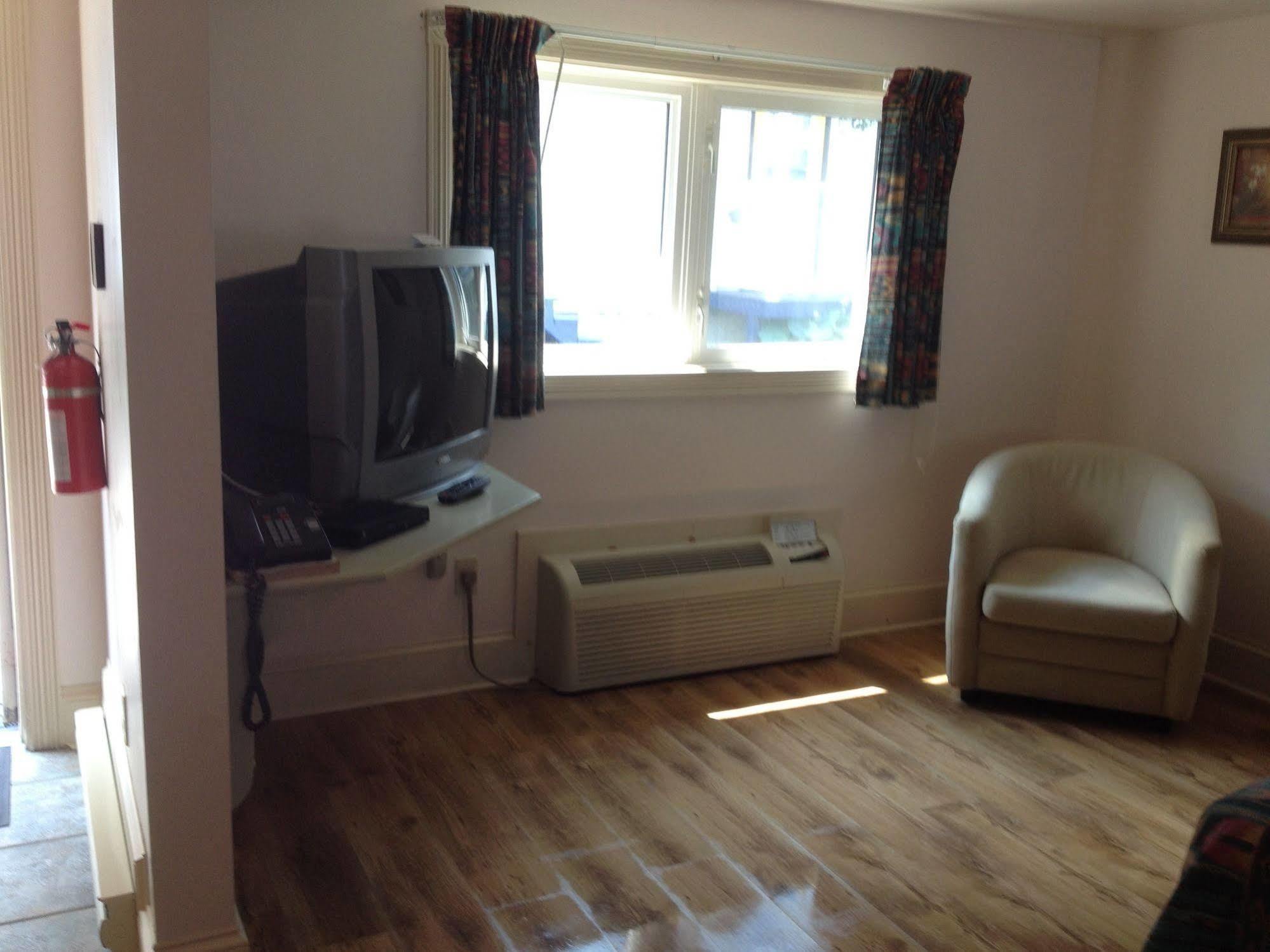 Seawinds Motel & Cottages Digby Buitenkant foto
