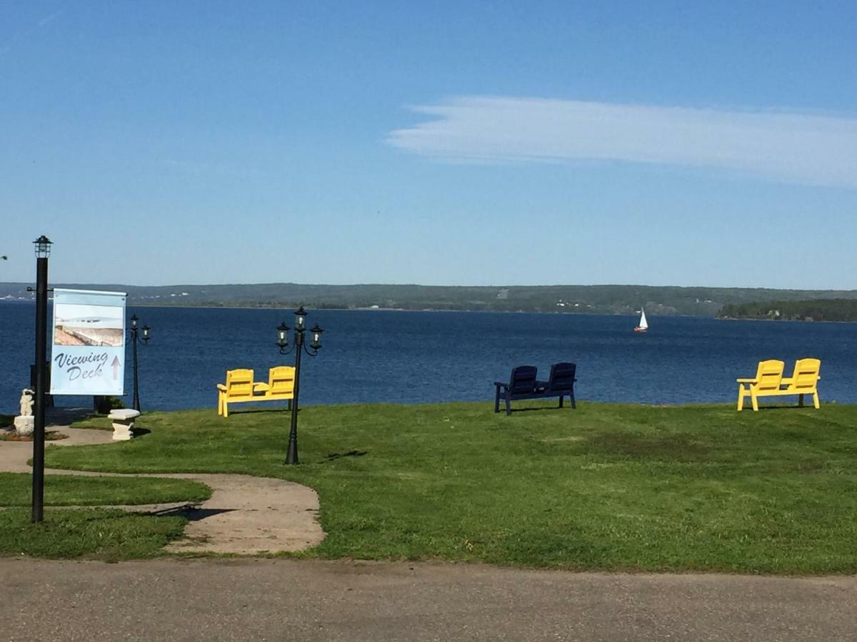 Seawinds Motel & Cottages Digby Buitenkant foto